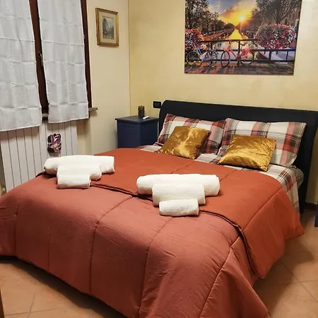 La Casa Di Perla Bilocale A 6 Kilometri Da Salo' Apartment *