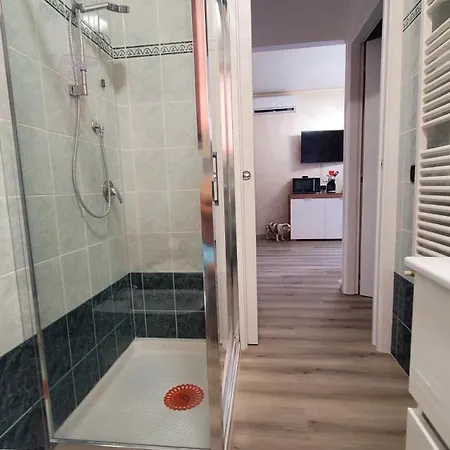 La Casa Di Perla Bilocale A 6 Kilometri Da Salo'