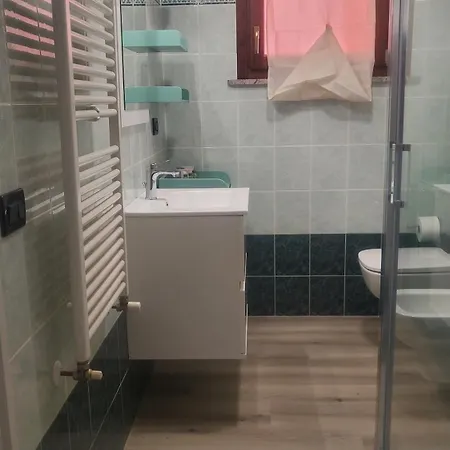 La Casa Di Perla Bilocale A 6 Kilometri Da Salo' 公寓
