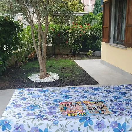 La Casa Di Perla Bilocale A 6 Kilometri Da Salo' Appartamento *