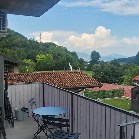 La Casa Di Perla Bilocale A 6 Kilometri Da Salo'